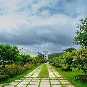 https://the-sanihara.kerala-hotels.net